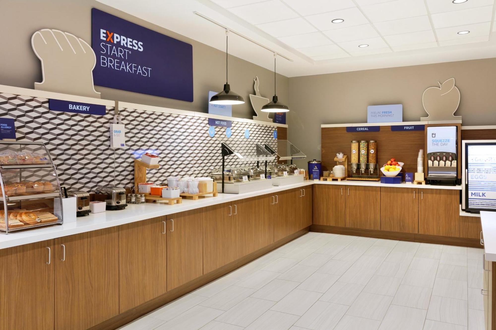 Holiday Inn Express Baltimore At The Stadiums By Ihg Dış mekan fotoğraf