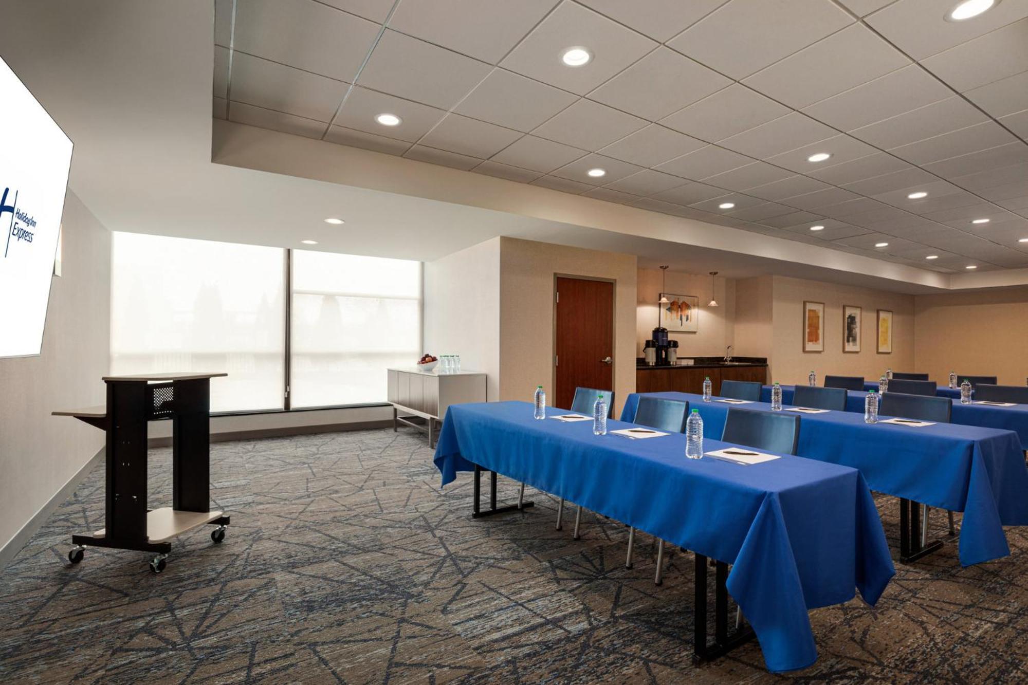 Holiday Inn Express Baltimore At The Stadiums By Ihg Dış mekan fotoğraf