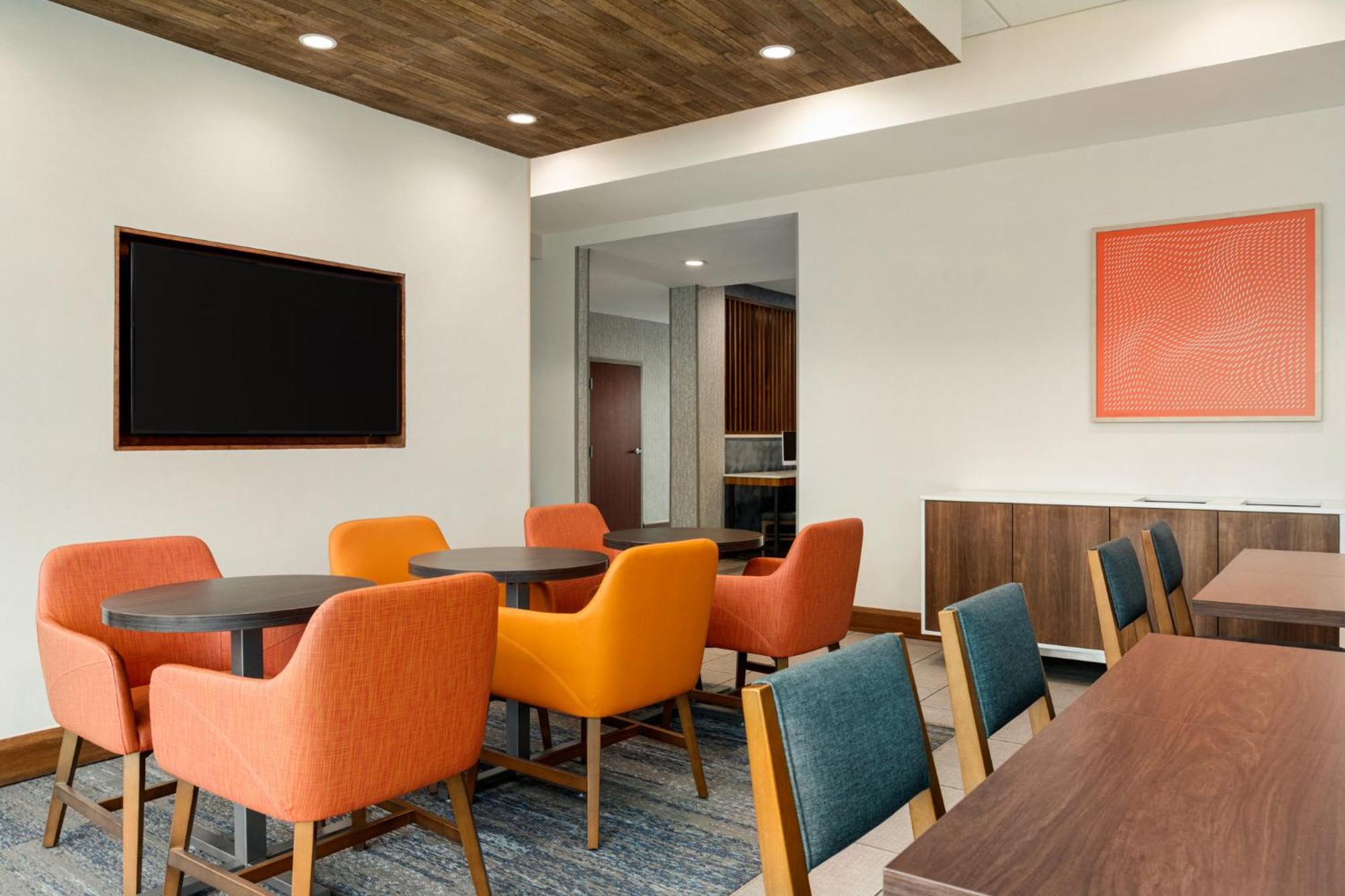 Holiday Inn Express Baltimore At The Stadiums By Ihg Dış mekan fotoğraf