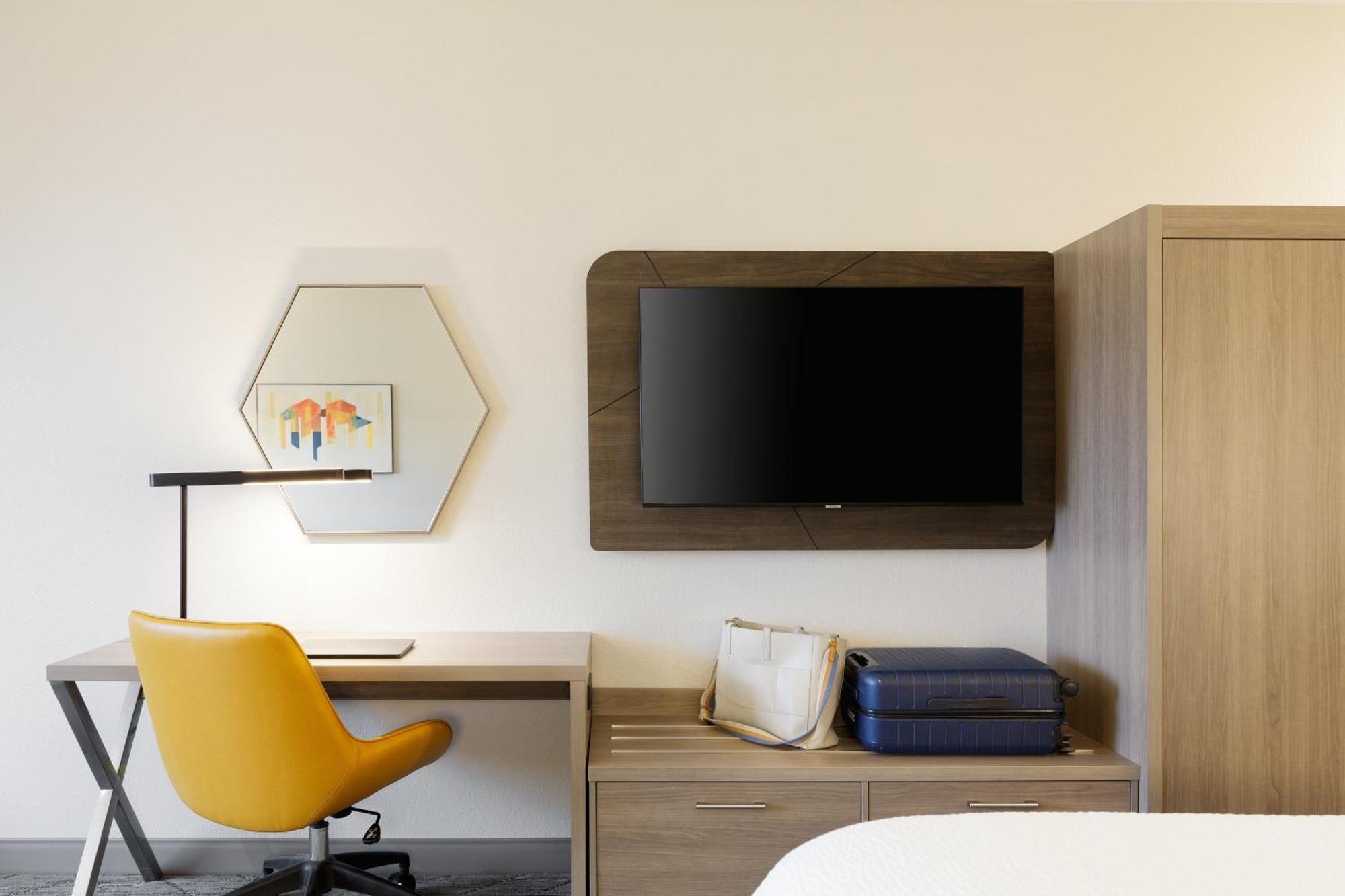 Holiday Inn Express Baltimore At The Stadiums By Ihg Dış mekan fotoğraf